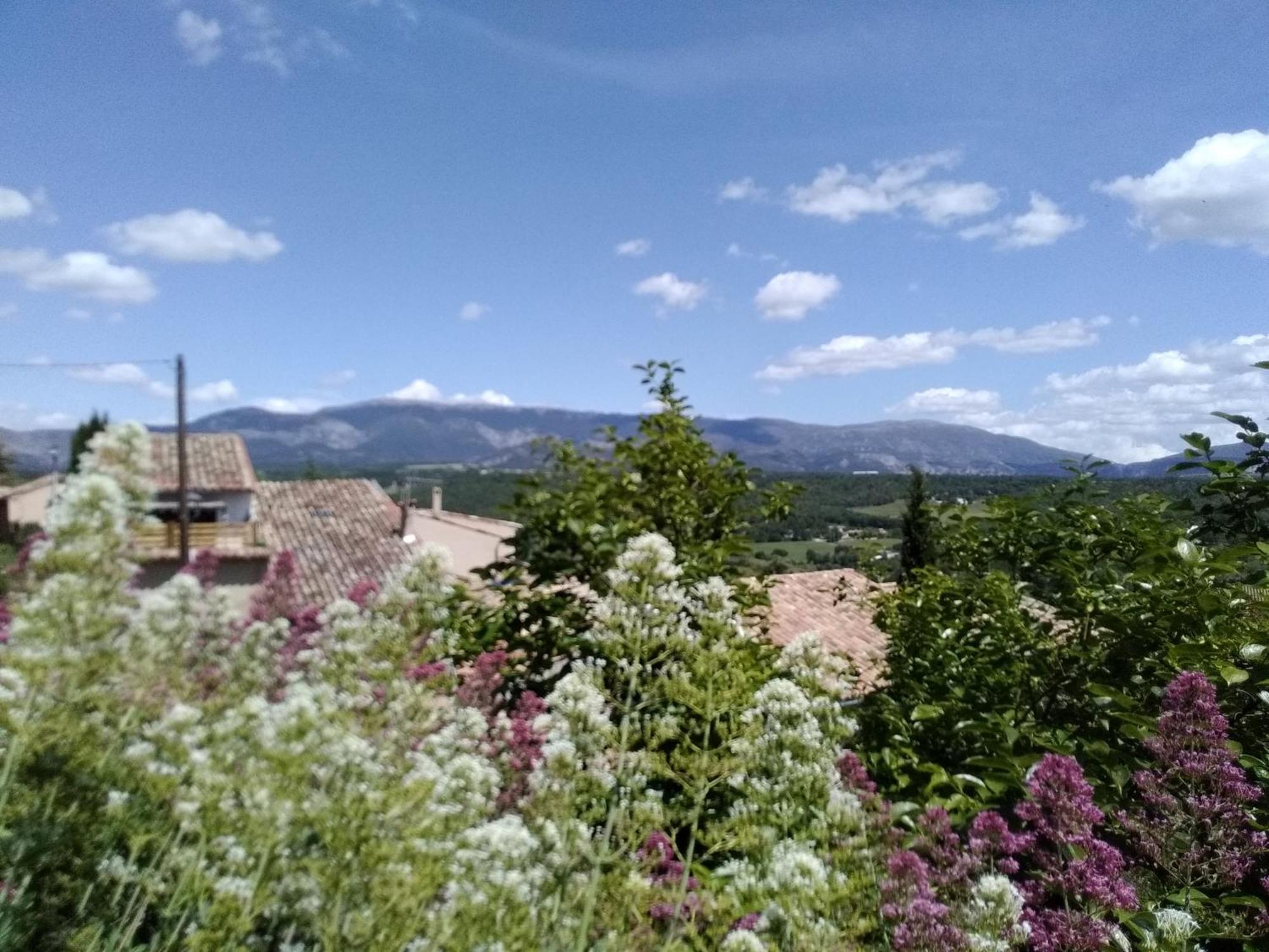 Appartement Avec Grande Terrasse Privative En Parc Regional Du Verdon Puimoisson Luaran gambar