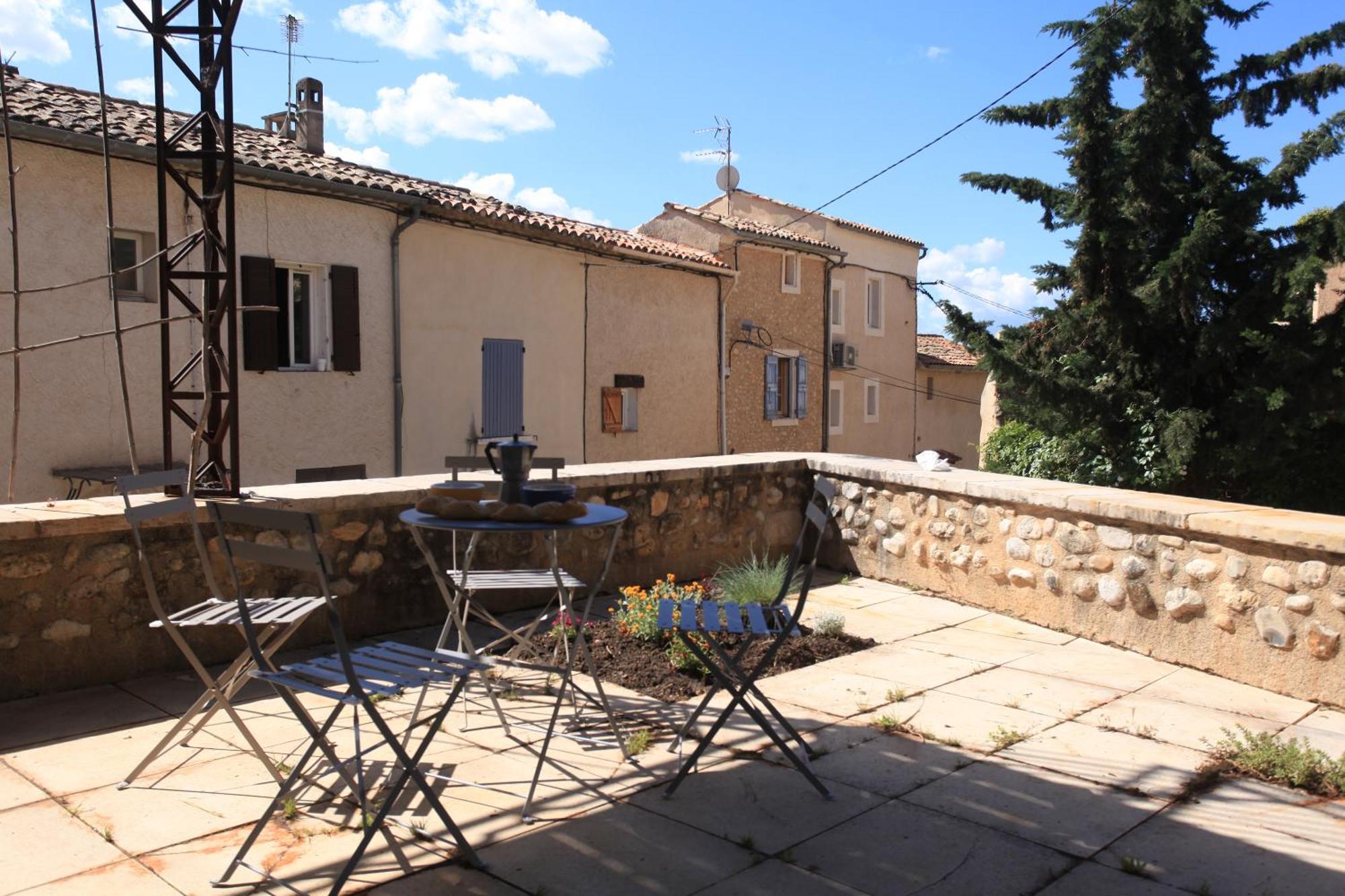 Appartement Avec Grande Terrasse Privative En Parc Regional Du Verdon Puimoisson Luaran gambar